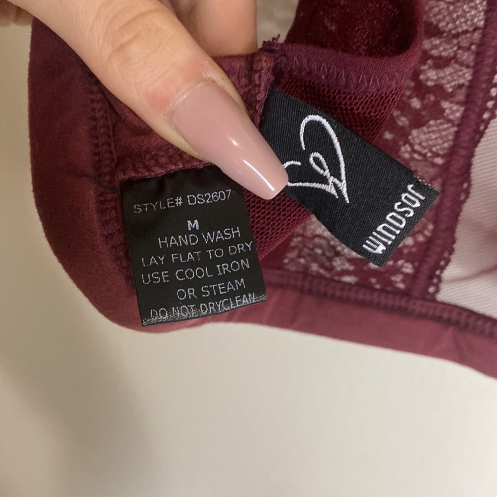 🪿Adorable lace maroon bra! - Picture 7 of 7